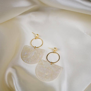 Tori // Pearlescent Statement Earrings