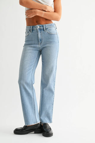 Medium Rise Straight Leg Jean