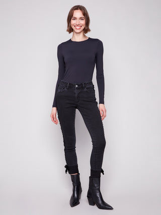 Stretch Denim Pants w/ Velvet Bow
