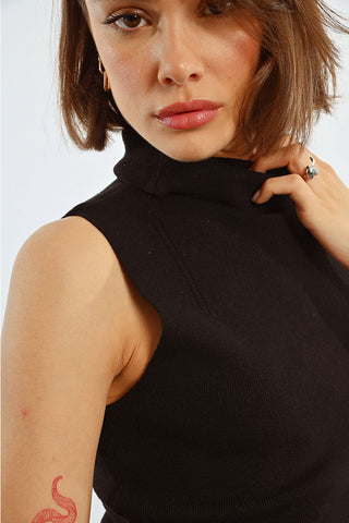 Ellie Knit Sleeveless Turtleneck