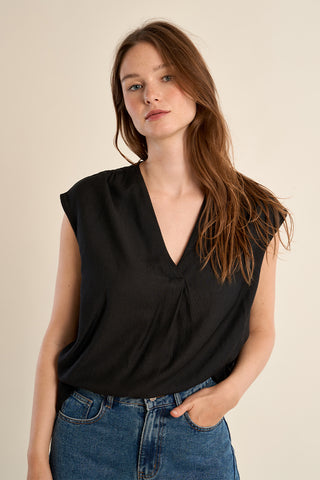 Joss V Pleat Short Sleeve Top