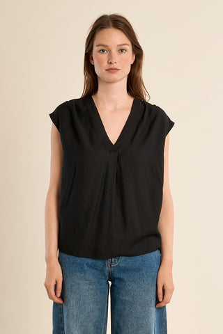 Joss V Pleat Short Sleeve Top