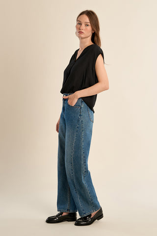 Joss V Pleat Short Sleeve Top