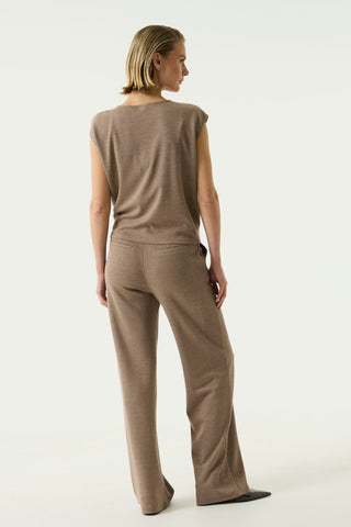 Gabriella Sleeveless Pin Detail Top