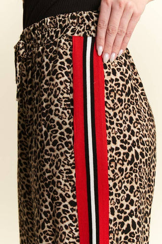 LEOPARD CONTRAST TROUSER RED PANEL