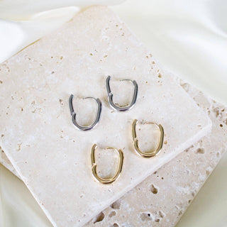 Hayden // Oval Hoop Earrings