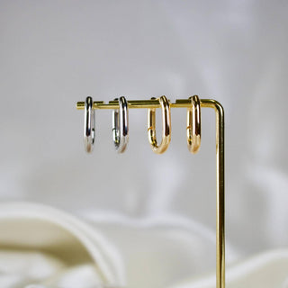 Hayden // Oval Hoop Earrings