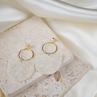 Tori // Pearlescent Statement Earrings